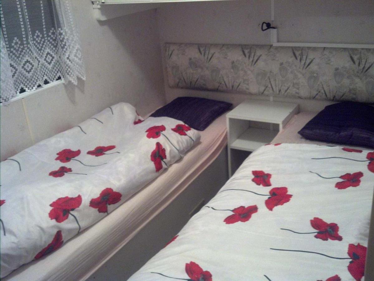 Hotel Mobilni Dum U Goldy Česká Skalice Exterior foto